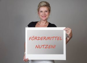 Patricia Hinsen-RInd Poster chatsifieds