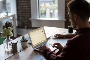 Best Ways to Practice Speaking English Post Image Chatsifieds