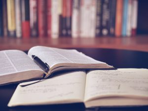 Study English Learning and Reading Chatsifieds