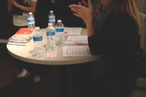 meeting women discussion chatsifieds