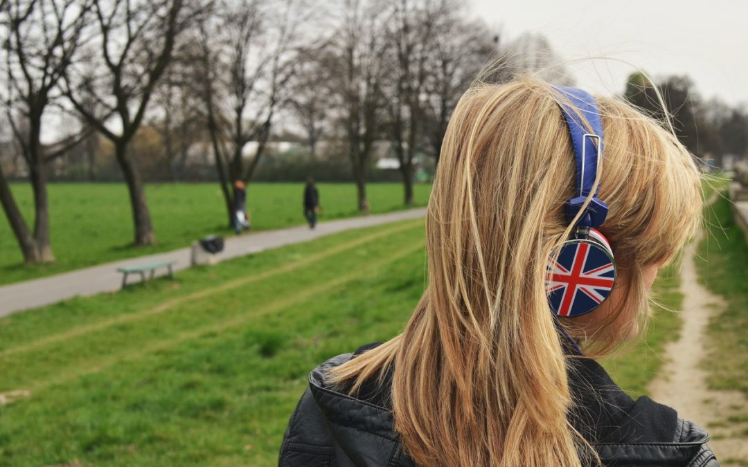 How To Learn English Fast? Top 10 Tips To Learn English Faster!